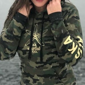 Camouflaged AK starfish hoodie size medium